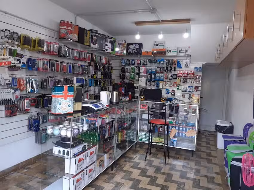 Virus Rio Cuarto Celulares, accesorios y servicio t&eacute;cnico.